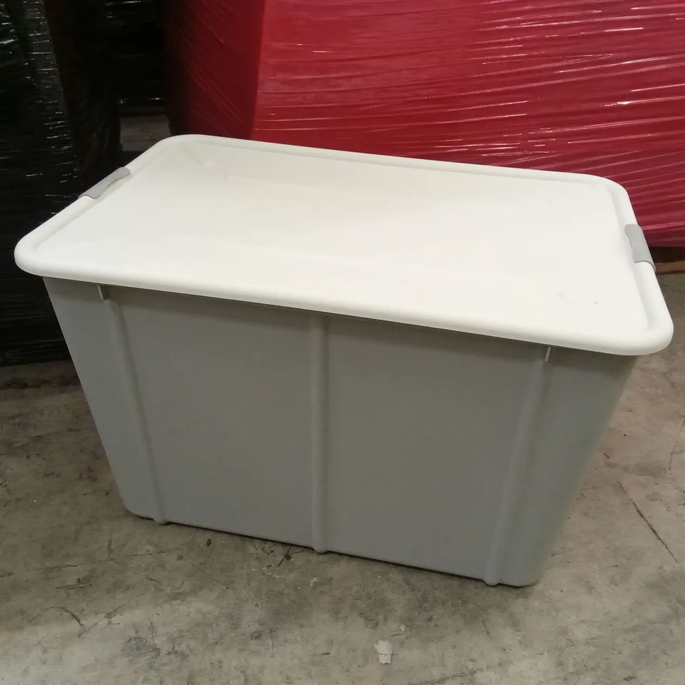 PALLET TO CONTAIN 60L STACKABLE PLASTIC STORAGE BOXES