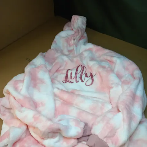 DREAMSCENE COMFORTABLE QUILT HOODIE IN WHITE & PINK