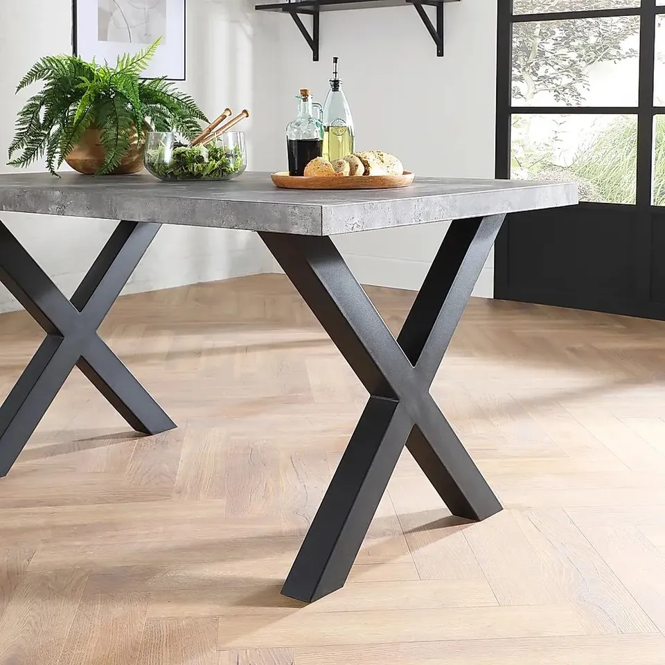 BOXED FRANKLIN BLACK TABLE BASE