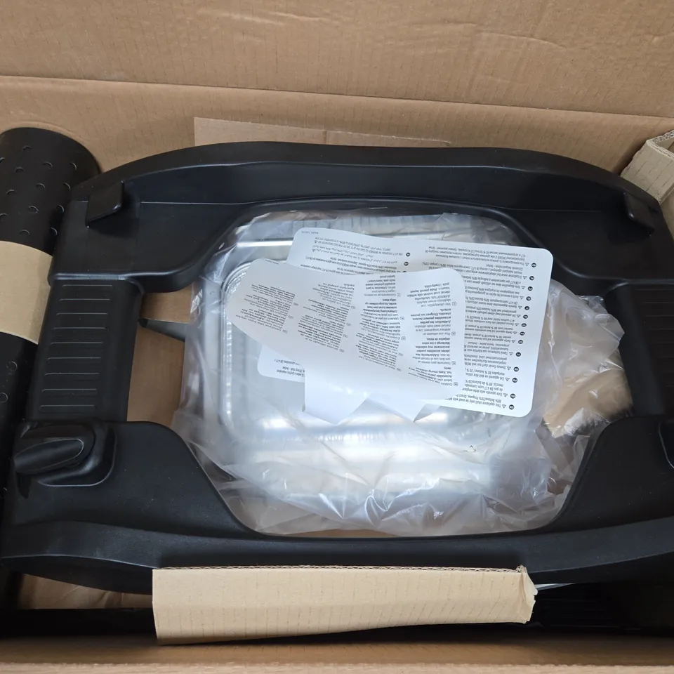 BOXED WEBER Q 1000 GAS BARBECUE WITH STAND - TITANIUM