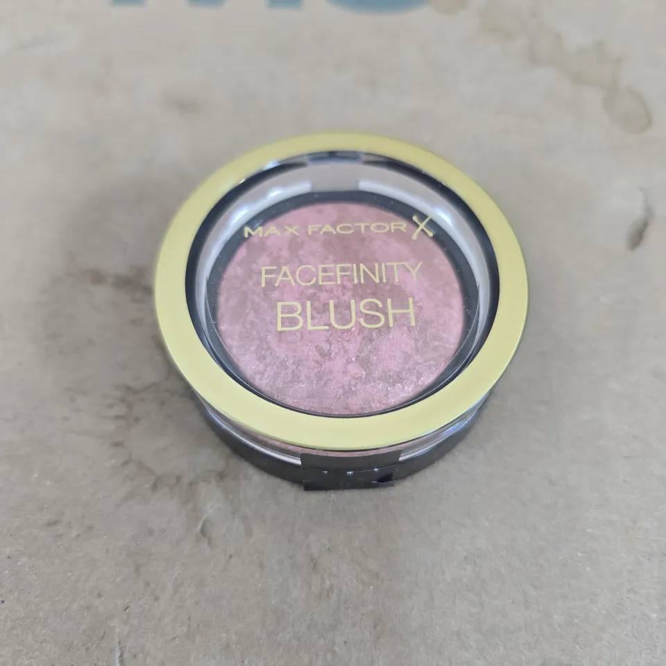 MAX FACTOR CREME PUFF POWDER BLUSH 1.5G