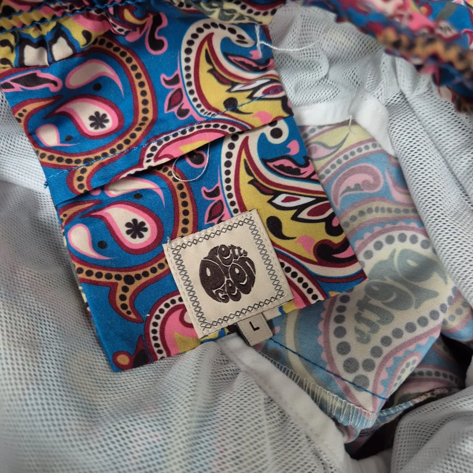 PRETTY GREEN MEN'S SWIM SHORTS - PAISLEY PRINT, SIZE L 