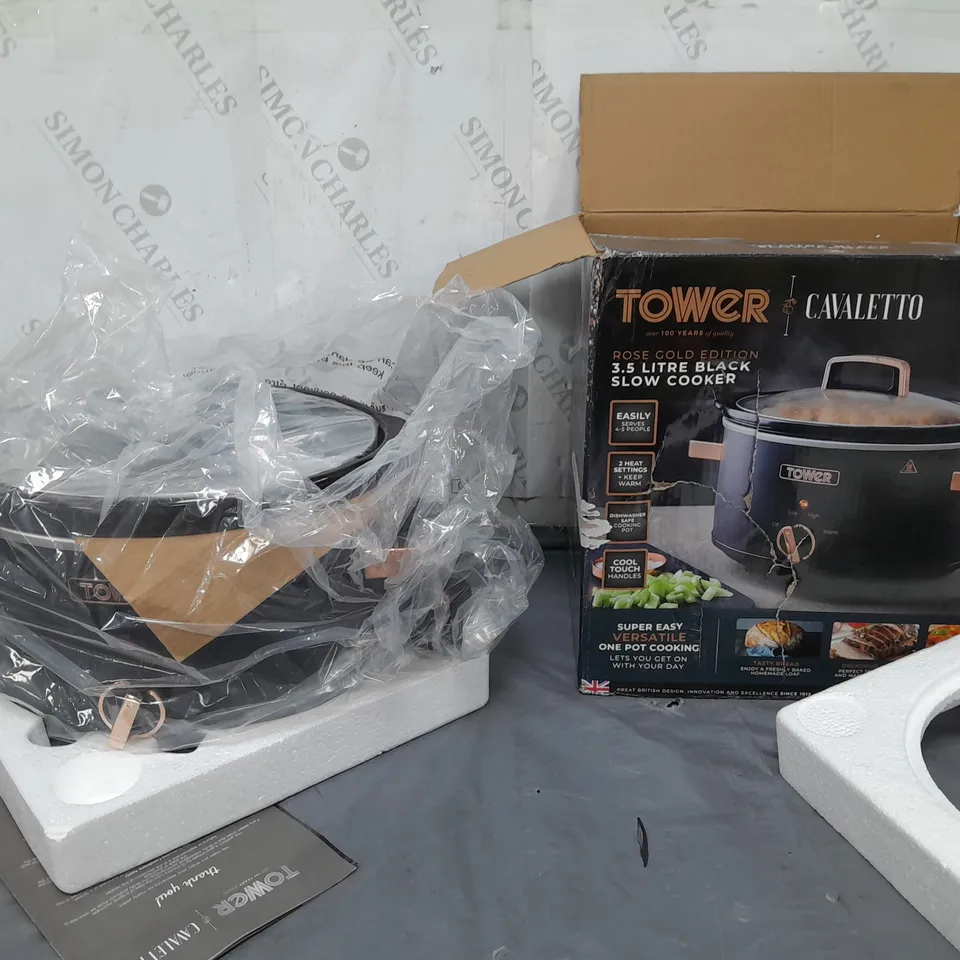 BOXED TOWER ROSE GOLD 3.5L BLACK SLOW COOKER 