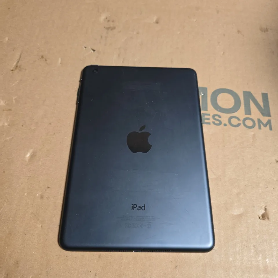 APPLE IPAD – SPACE GREY
