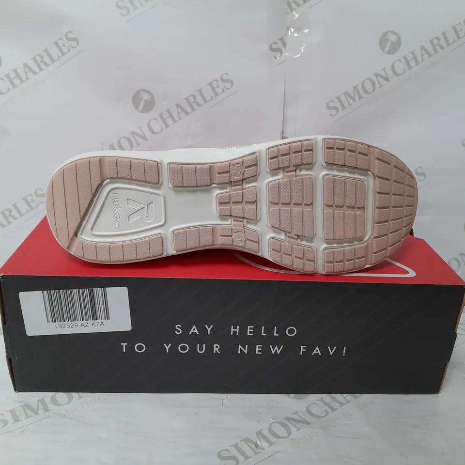 RIEKER BREATHBLE SOFT SOLE STRAP TRAINER IN ROSE SIZE 7.5