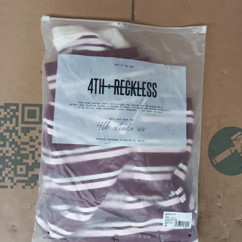 BAGGED 4TH RECKLESS HAILEY RUGBY TOP IN BURGUNDY SIZE XS