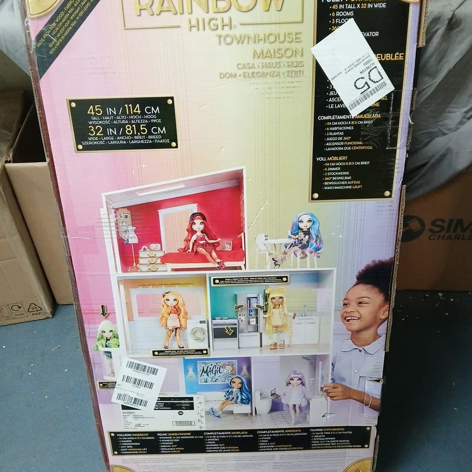 BOXED RAINBOW HIGH TOWNHOUSE MAISON - COLLECTION ONLY RRP £169.99
