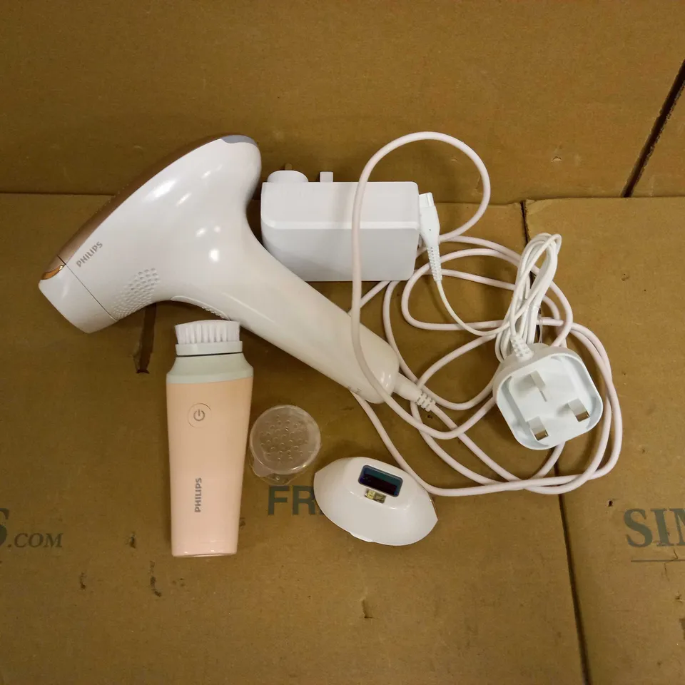 PHILIPS LUMEA ADVANCED IPL HAIR REMOVAL SYSTEM FOR BODY & FACE