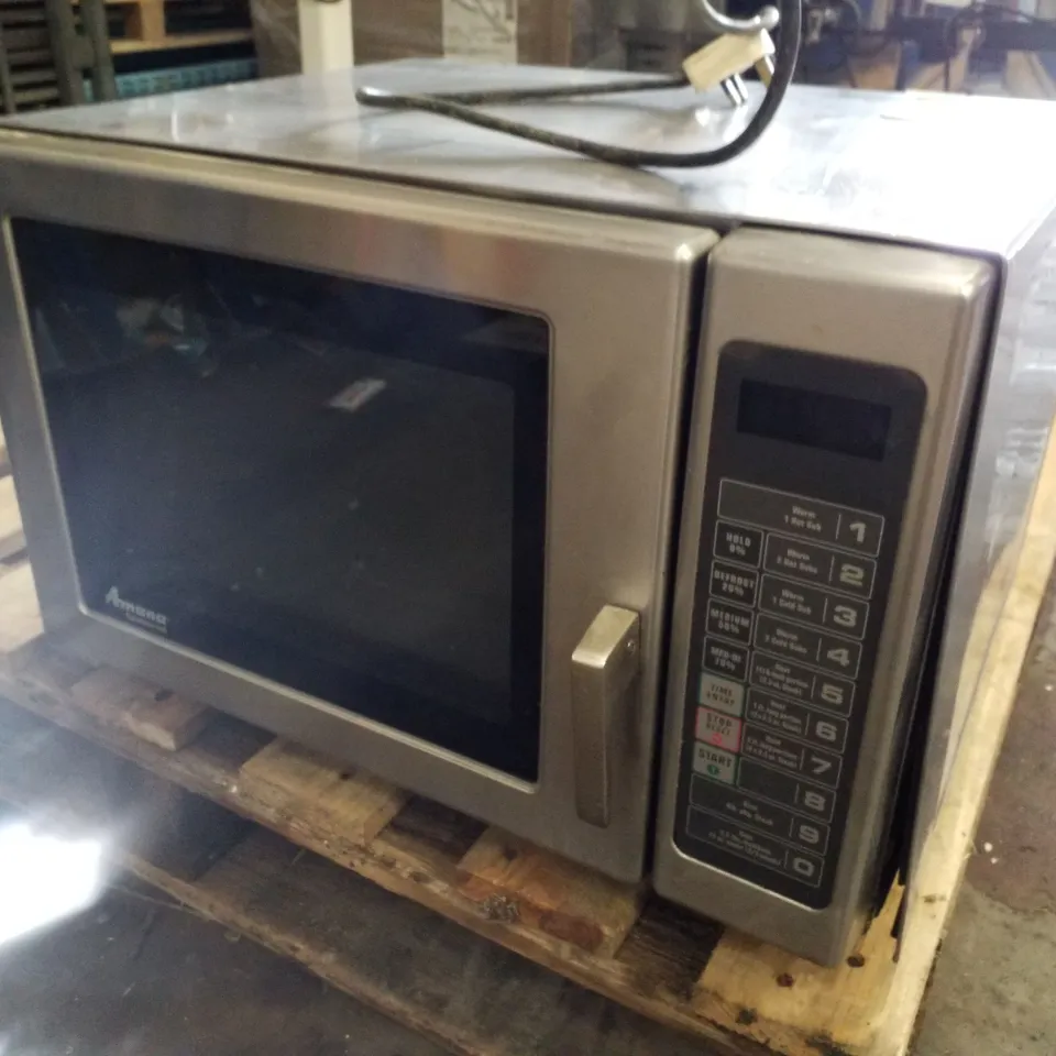 AMANA RFS511SW2A COMMERCIAL MICROWAVE 