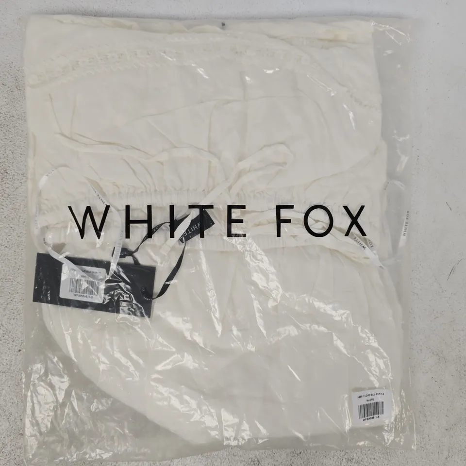BAGGED WHITE FOX KEEP IT LOUD MAXI SKIRT IN WHITE SIZE SMALL
