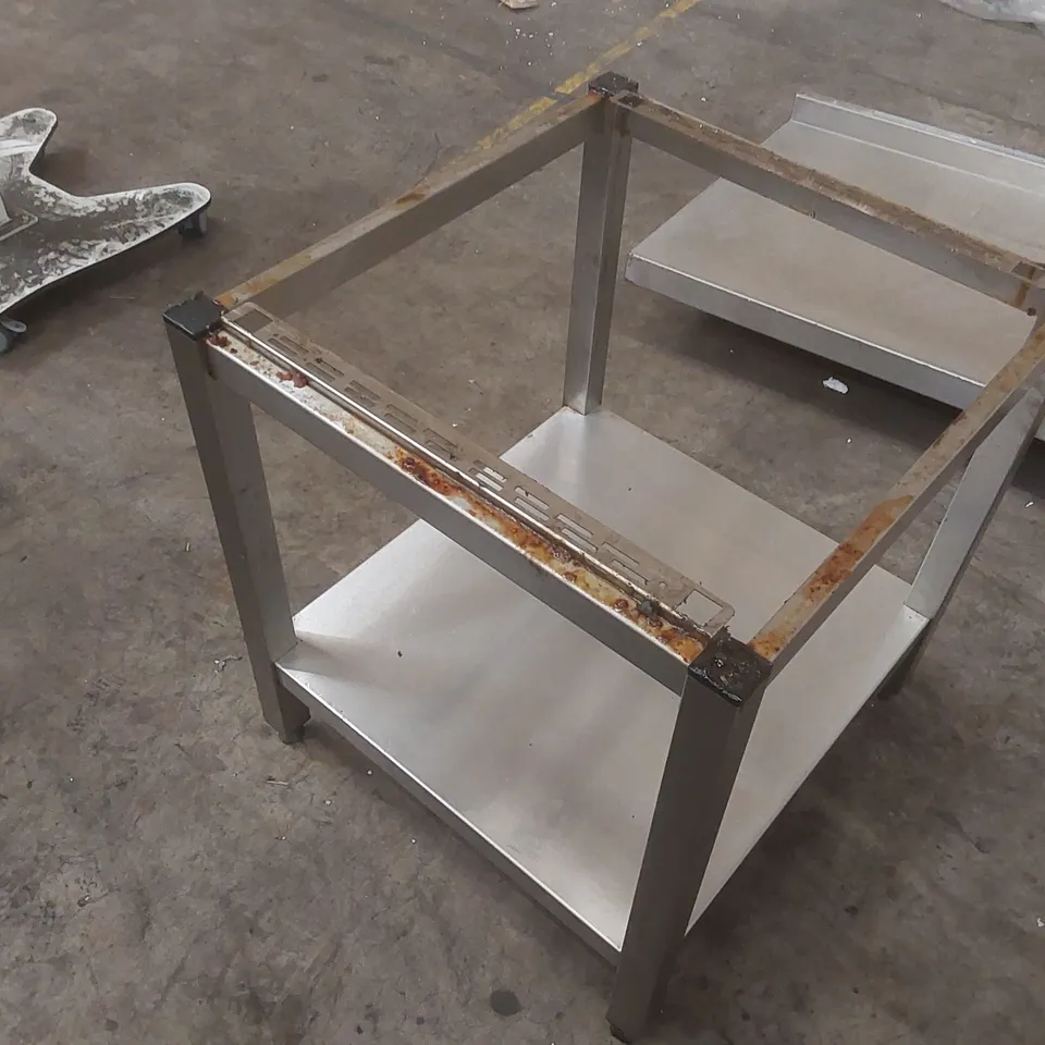 STAINLESS STEEL COMMERCIAL KITCHEN TABLE PART