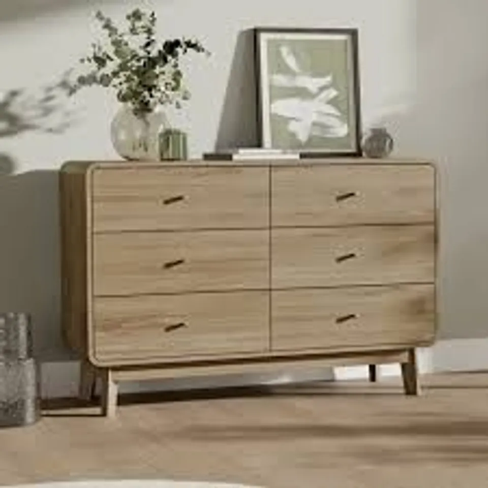 BOXED JULIAN BOWEN INGRID 6 DRAWER DRESSER - OAK (1 BOX)