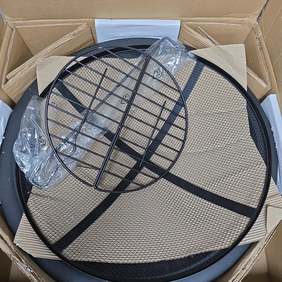 BOXED FOLDABLE FIRE PIT