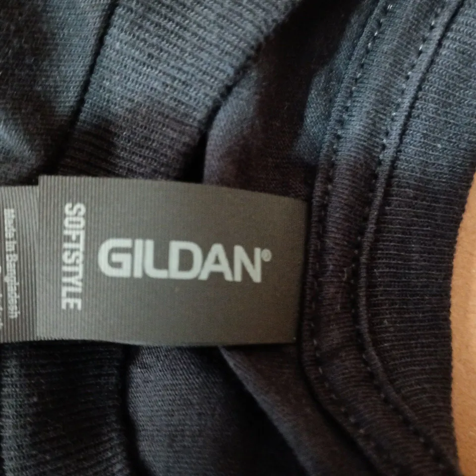 GILDAN SOFTSTYLE BLACK T-SHIRT WITH WHITE QUOTE GRAPHIC.