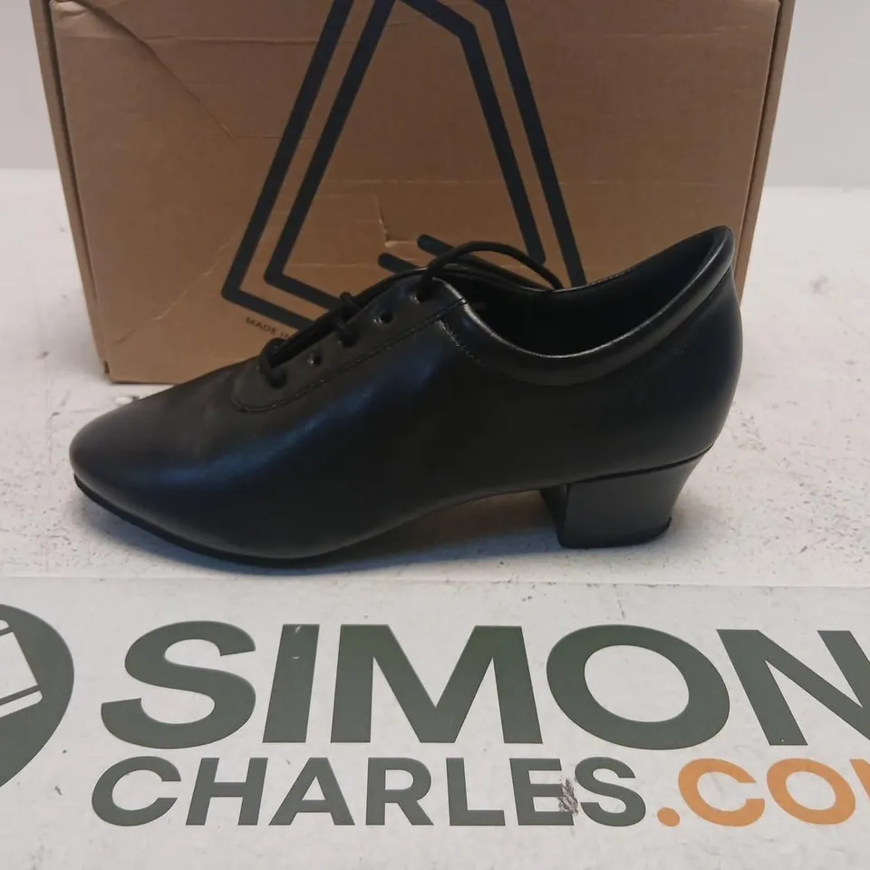 VARIOPRO CLASSIC BLACK LEATHER SHOES – UK4 (EU37)