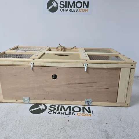 SMALL WOODEN ANIMAL ENCLOSURE
