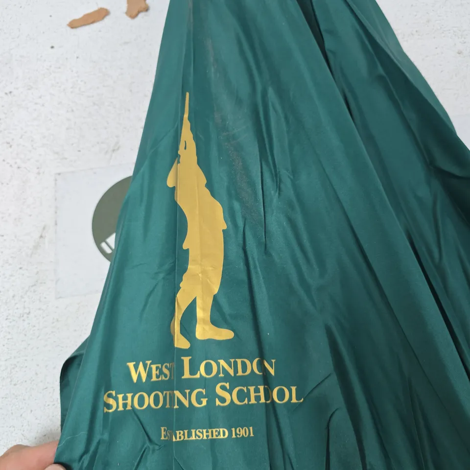 WEST LONDON SHOOTING SCHOOL UMBRELLA – GREEN WITH GOLD LOGO 