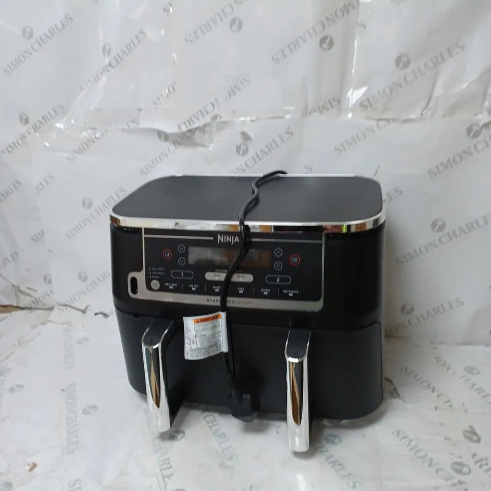 BOXED NINJA FOODI MAX DUAL ZONE 9.5L AIR FRYER AF451UK