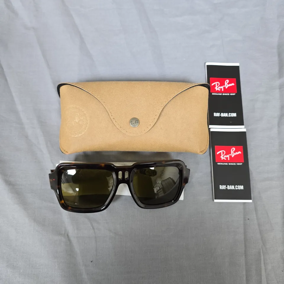 RAY-BAN ORB4408 SUNGLASSES – TORTOISESHELL FRAME, WITH CASE