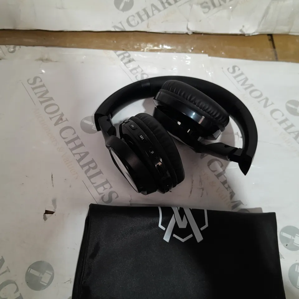BLUETOOTH STEREO HEADPHONES
