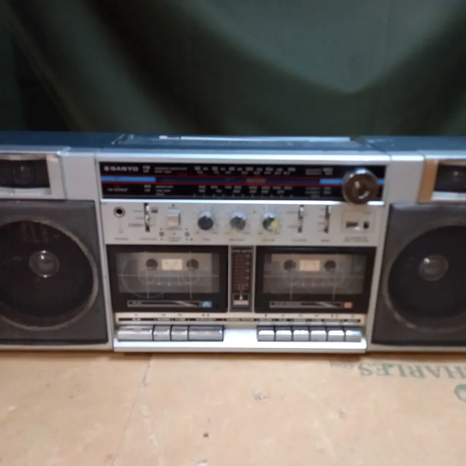 SANYO FM STEREO 