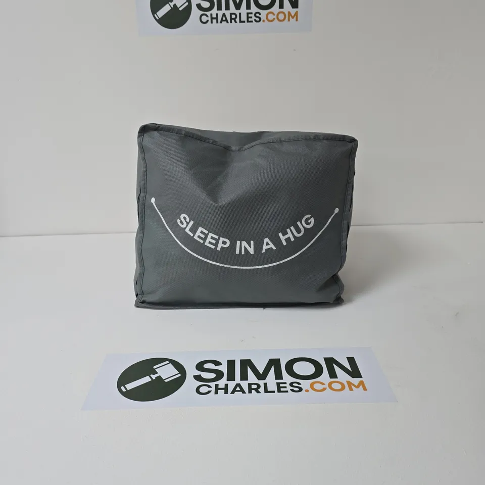 SLEEP IN A HUG COTTONBLUE SHERPA FLEECE WEIGHTED BLANKET