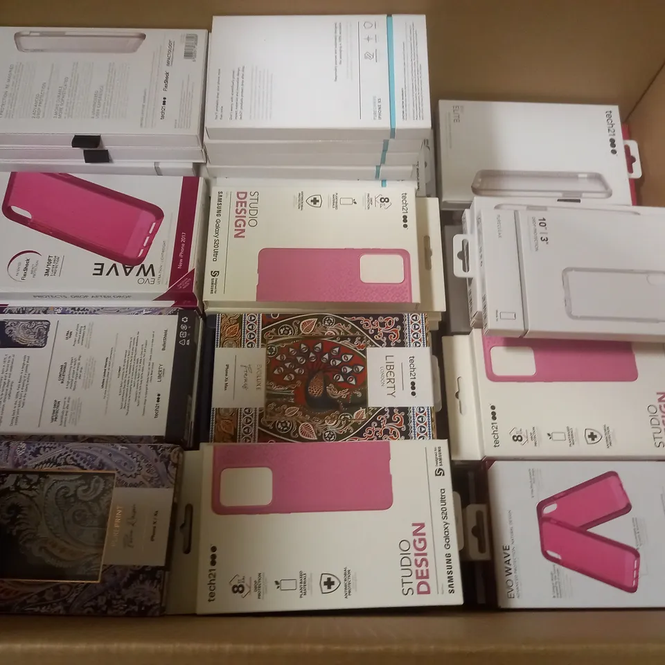 LOT OF APPROXIMATELY 120 BRAND NEW TECH21 MOBILE PHONE CASES 