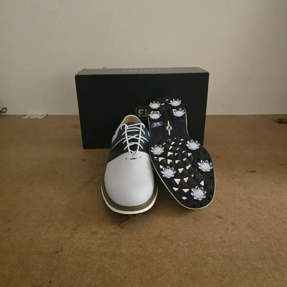 FOOTJOY MEN'S GOLF SHOES - WHITE WITH NAVY STRIPE, SPIKED OUTSOLE UK 10