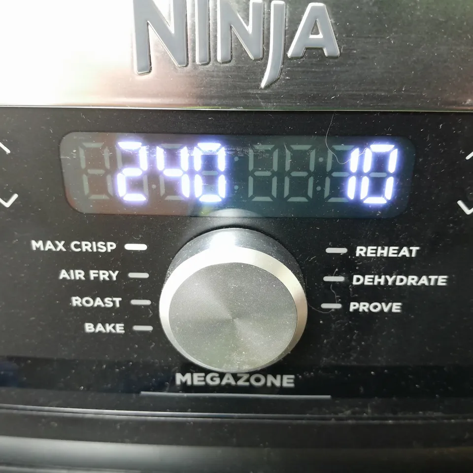 NINJA 10.4L FOODI FLEXDRAWER DUAL AIR FRYER IN BLACK AF500UK
