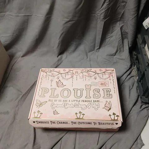 P LOUISE BAD BITCH ENERGY BOX SET – PINK PACKAGING