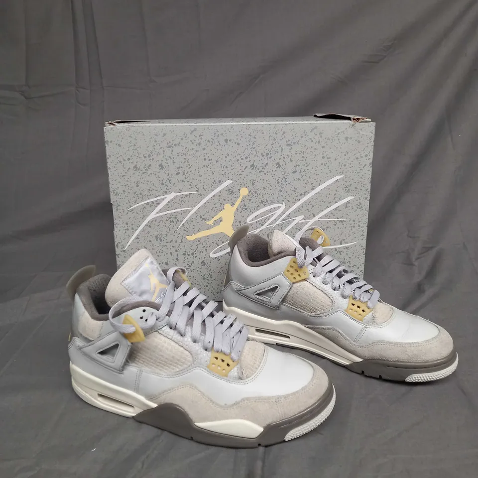 BOXED PAIR OF AIR JORDAN 4 RETRO SE PHOTON DUST/PALE VANILLA UK SIZE 8