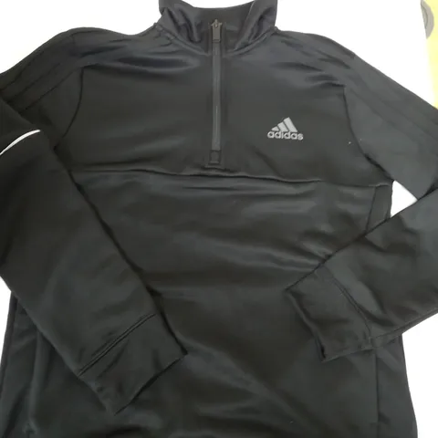 ADIDAS 1/4 ZIPPED SHIRT SIZE 11-12 YEARS
