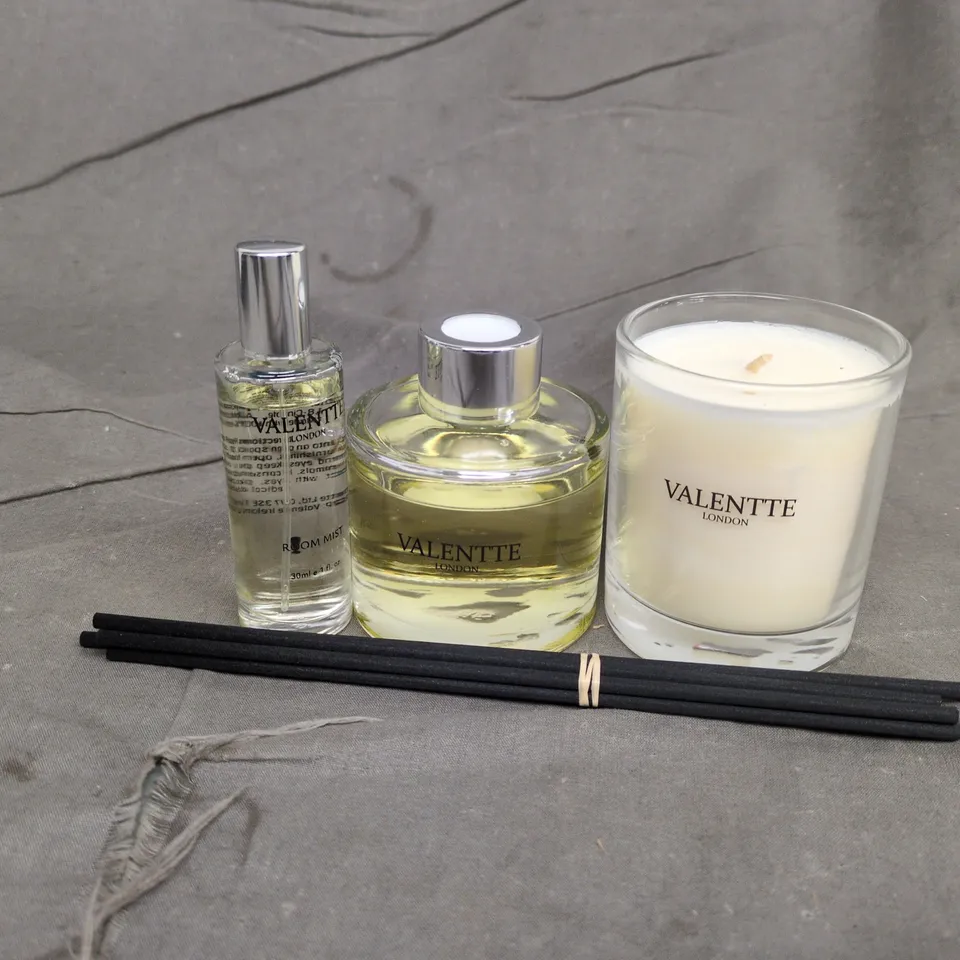 BOXED VALENTTE LONDON LEMONGRASS & ROSEMARY STANDARD GIFT BOX