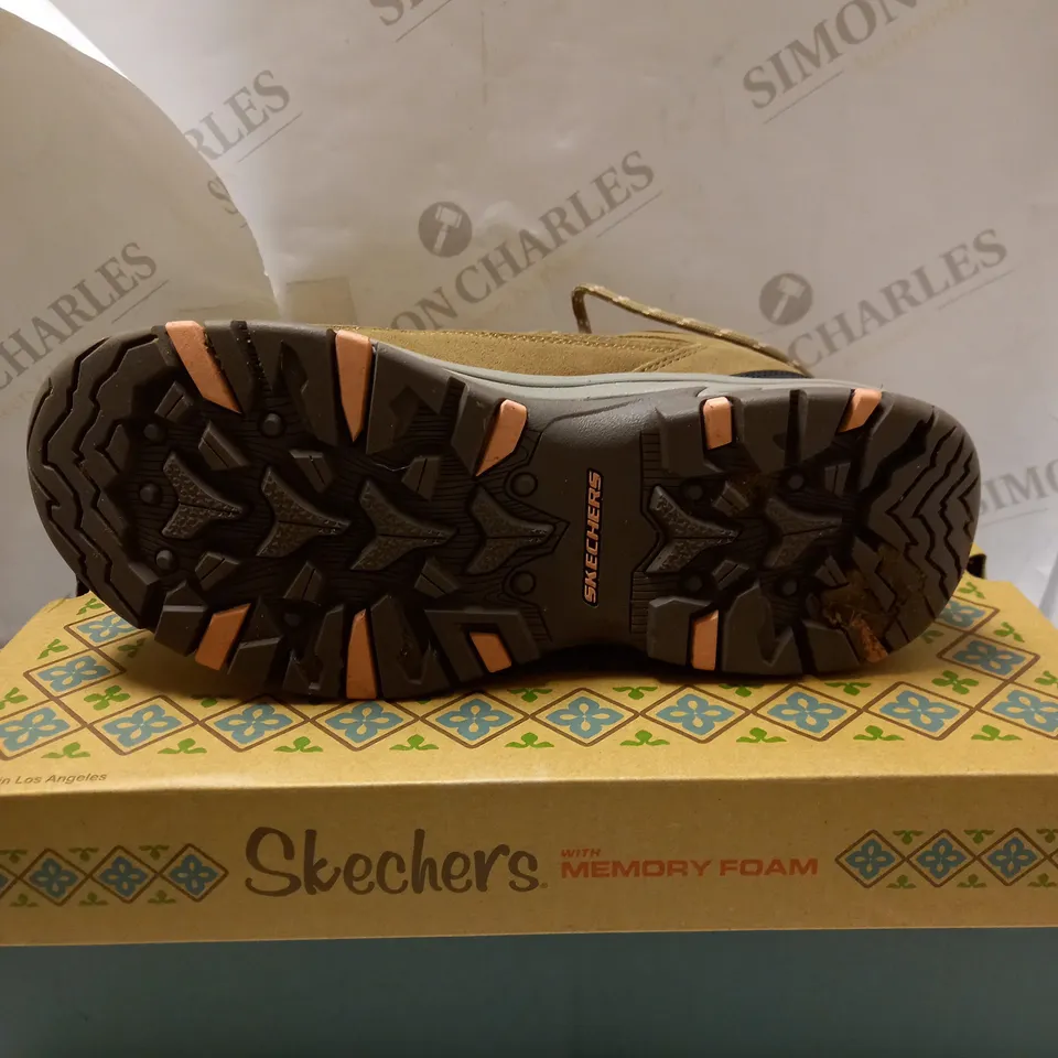 SKECHERS ALPH WATERPROOF TAN BOOTS - SIZE 6.5