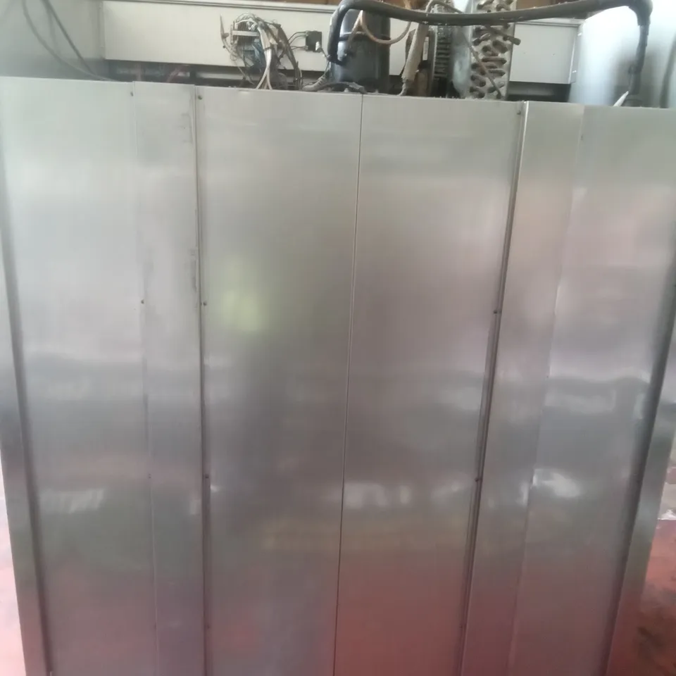 COMMERCIAL DOUBLE DOOR FRIDGE 