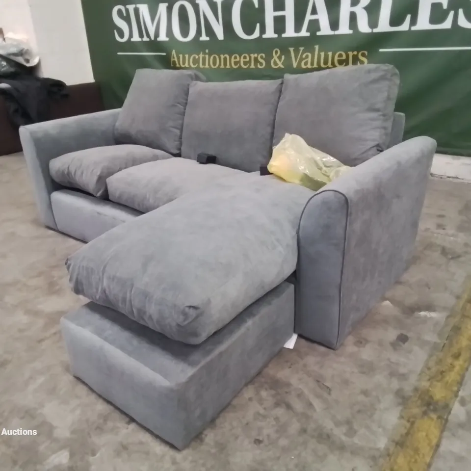 QUALITY DESIGNER FABRIC UPHOLSTERED CORNER SOFA/CHAISE LOUNGE 