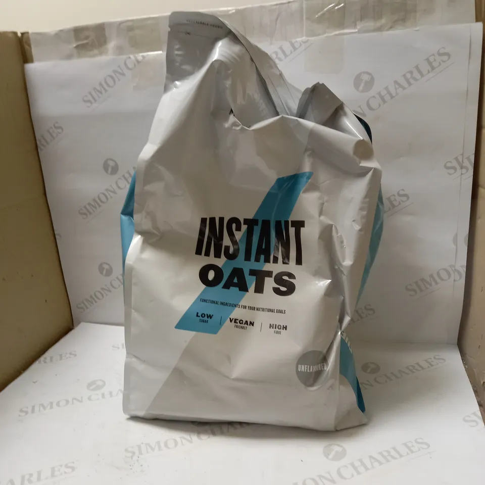 LARGE BAG OF INSTANT OATS