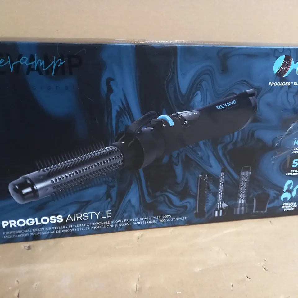 BOXED REVAMP PROGLOSS AIRSTYLE