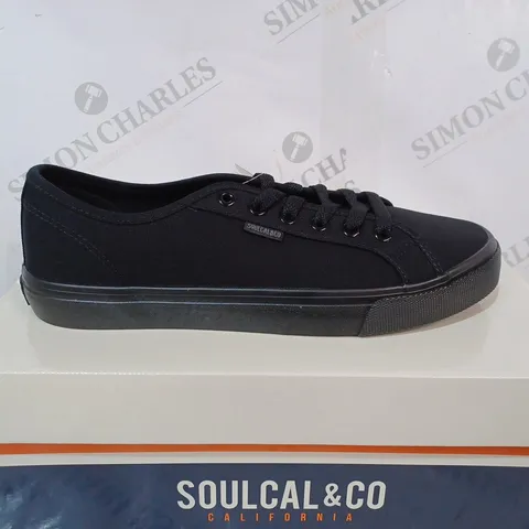 BOXED SOULCAL AND CO SUNRISE LACE SN00 SIZE 8