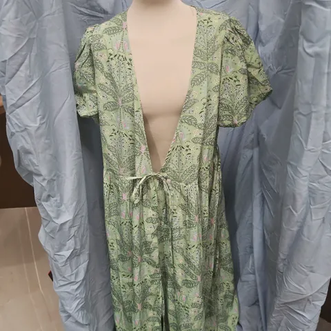 NEW LOOK WOMEN'S GREEN FLORAL WRAP DRESS - UK 18 (EU 46, USA 14) - MADE IN INDIA