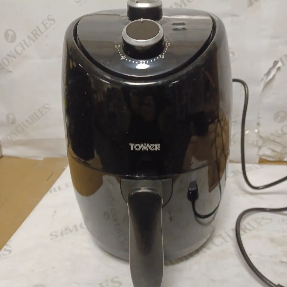 TOWER T17087 VORTX COMPACT AIR FRYER