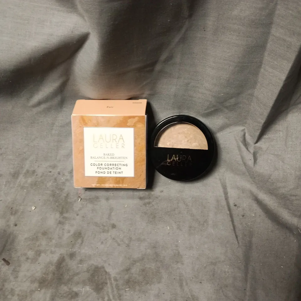 LAURA GELLER BAKED BALANCE-N-BRIGHTEN COLOR CORRECTING FOUNDATION – COMPACT, SHADE FAIR