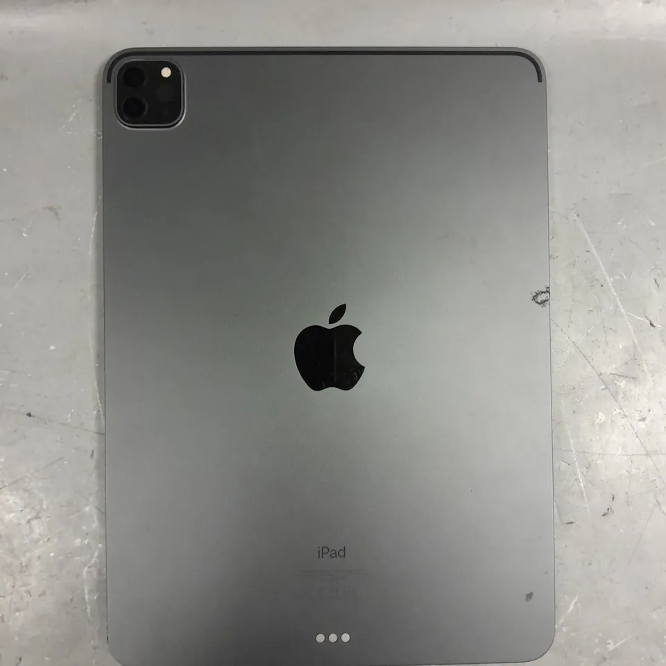 APPLE IPAD PRO TABLET - A2377