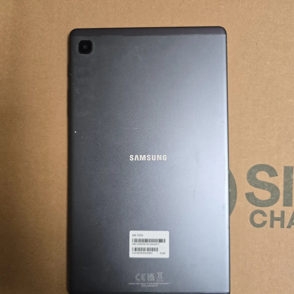 SAMSUNG GALAXY TABLET - SM-T225