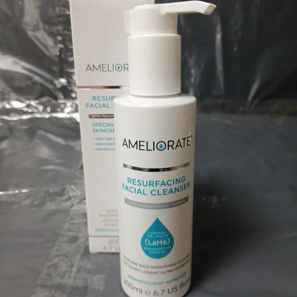 AMELIORATE RESURFACING FACIAL CLEANSER - 200ML