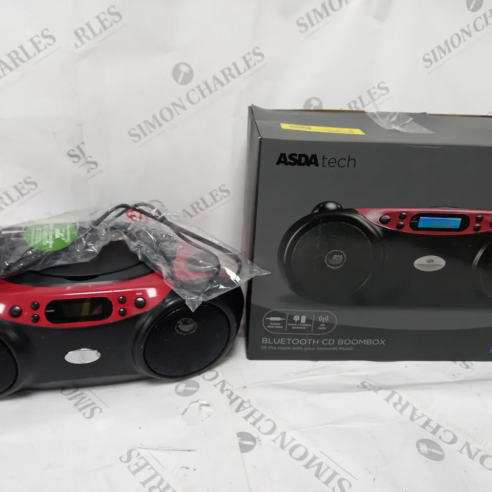 BOXED BLUETOOTH CD & FM RADIO BOOMBOX