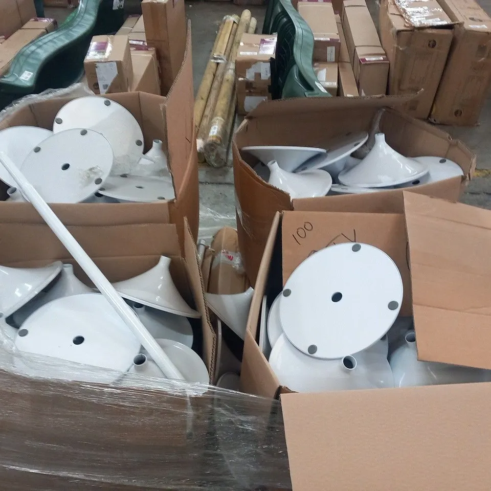 PALLET OF APPROXIMATELY 70 FREESTANDING WHITE METAL ROUND POSTS