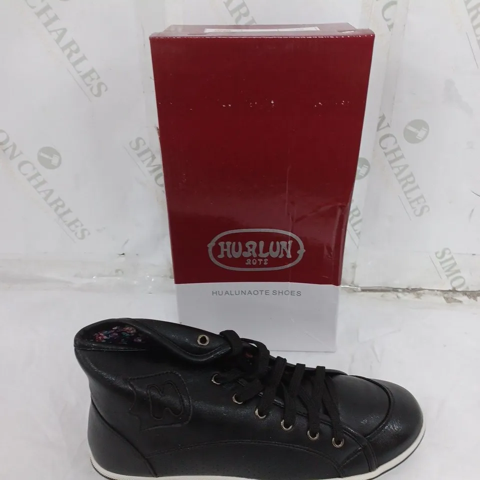 LARGE BOX OF APPROXIMATELY 10 BOXED HURLON LACED HIGH TRAINER IN VARIOUS SIZES AND COLOURS 