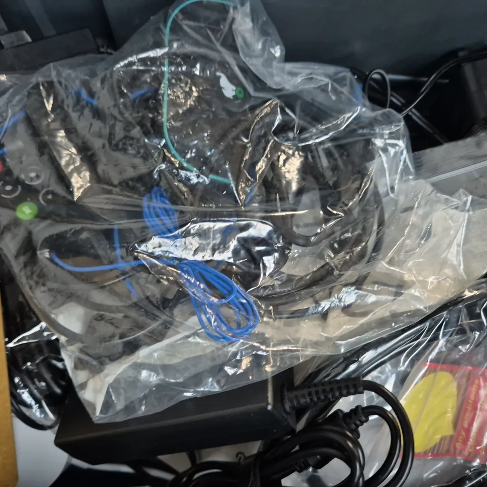 APPROXIMATELY 10 ASSORTED HOUSEHOLD ITEMS TO INCLUDE SKY WI-FI ROUTER, VARIOUS CABLES, ETC