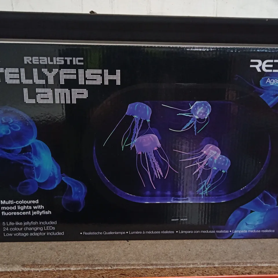 REALISTIC JELLYFISH LAMP (RED5) – LED COLOUR-CHANGING LAMP